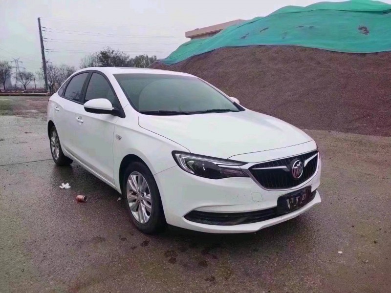 枣庄20年别克英朗3