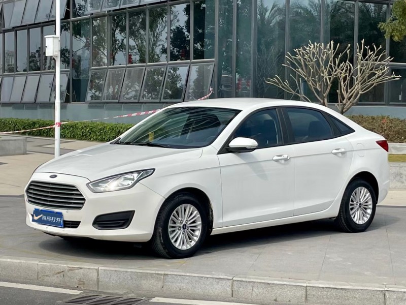 东莞18年福特福睿斯2