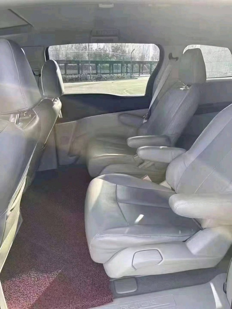 枣庄16年别克GL86