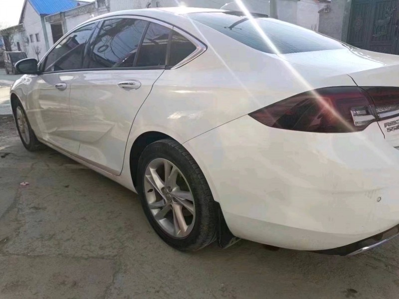 济南21年别克君威5