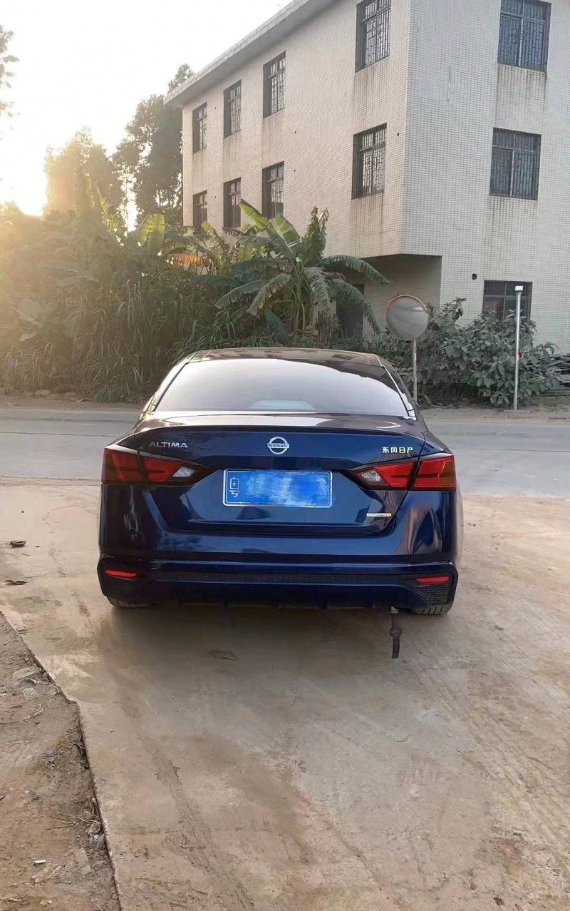 湛江22年日产天籁9