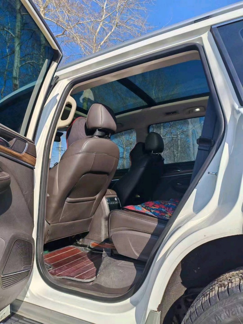 邯郸19年荣威RX88