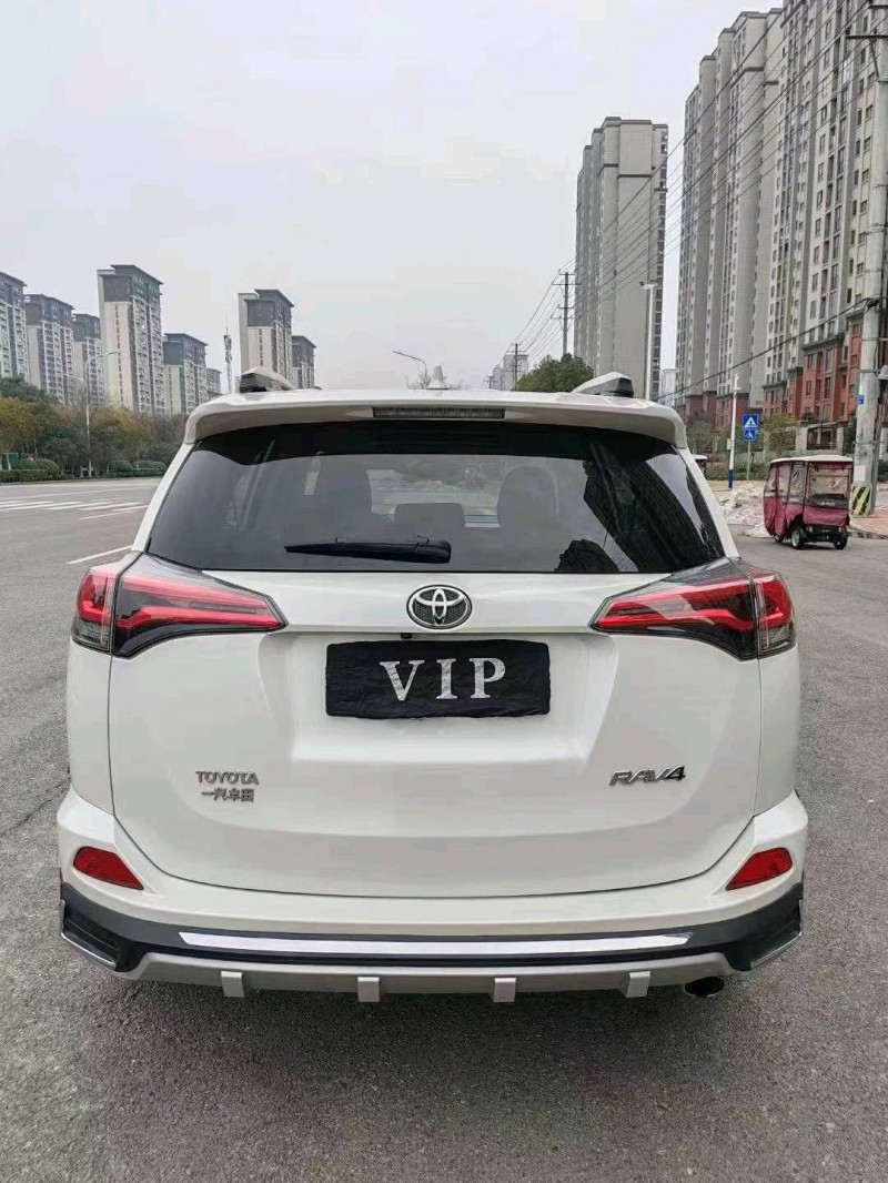 马鞍山18年丰田RAV46
