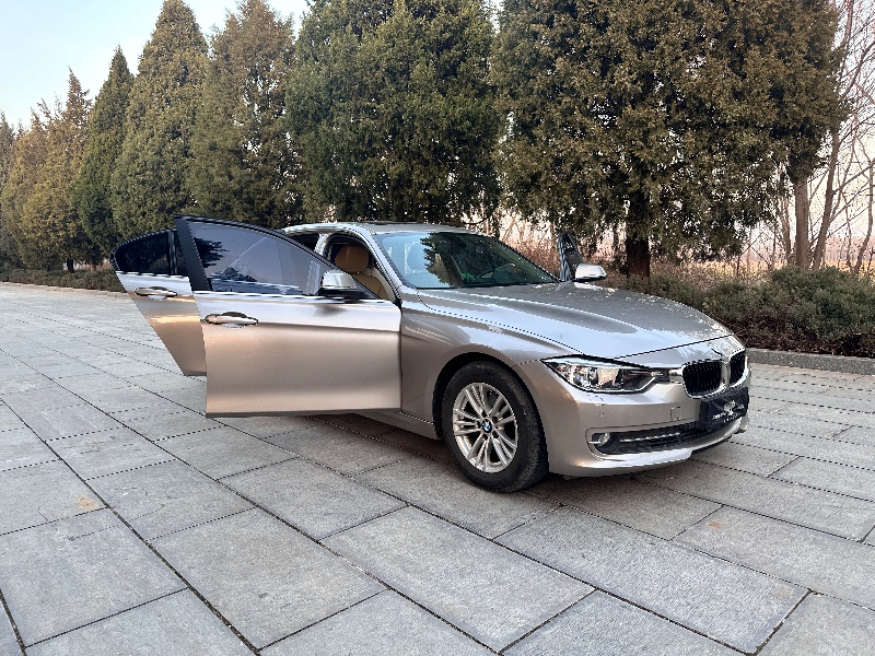 济宁15年宝马3系3