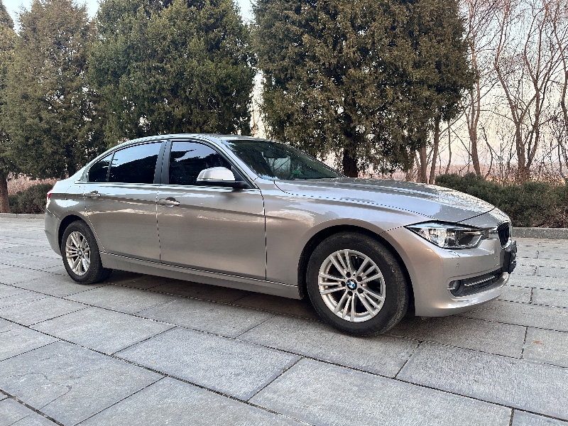 济宁15年宝马3系12