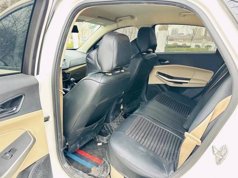 聊城18年福特福睿斯8