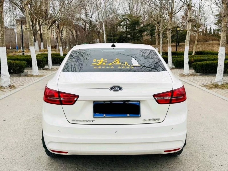 聊城18年福特福睿斯9