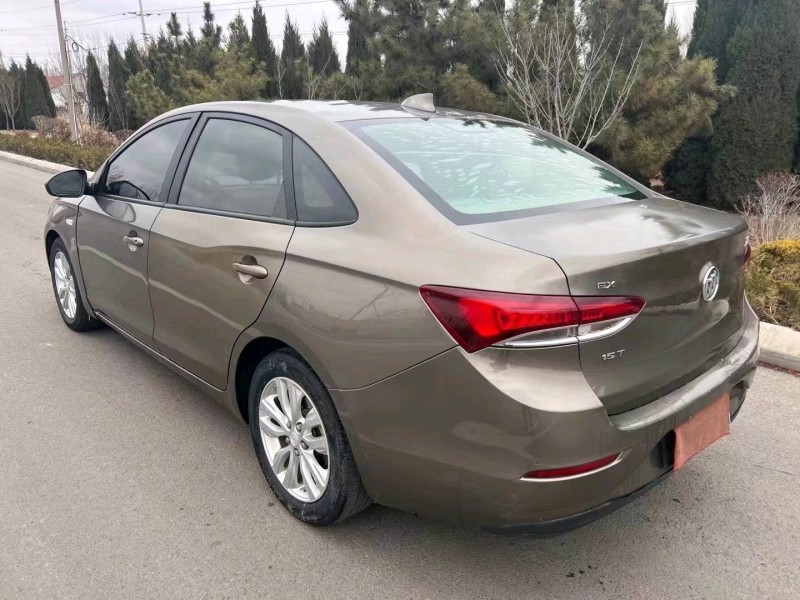 枣庄20年别克英朗9