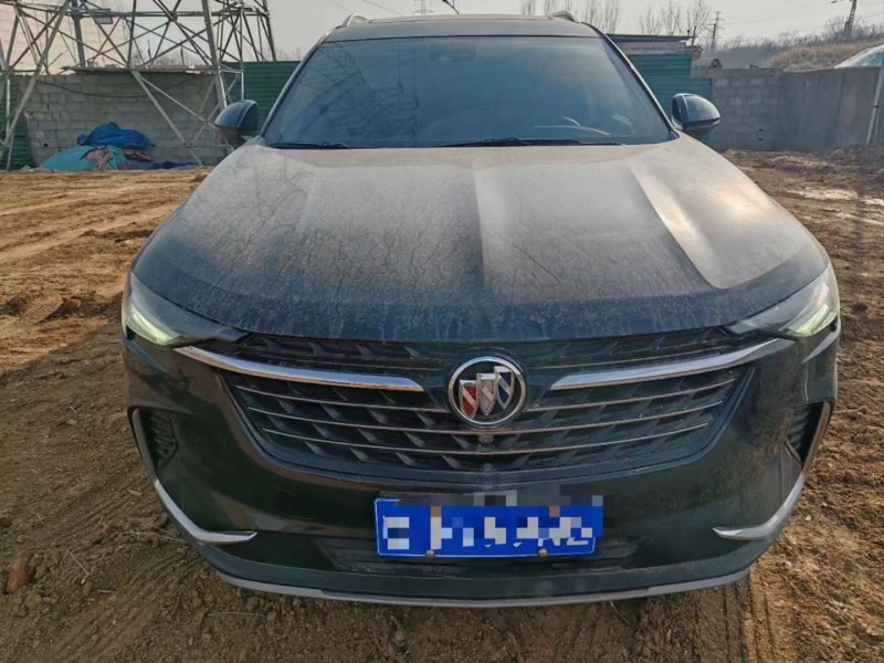 济宁22年别克昂科威1