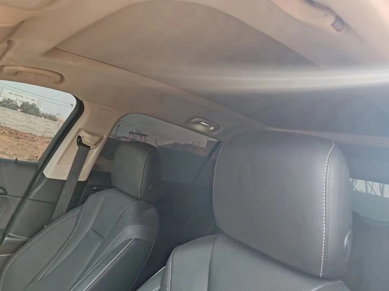 济宁22年别克昂科威8