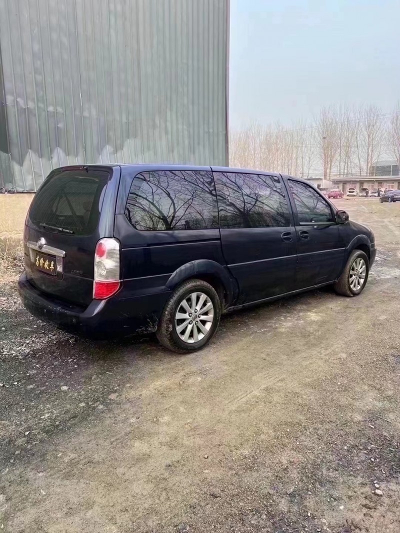 菏泽11年别克GL84