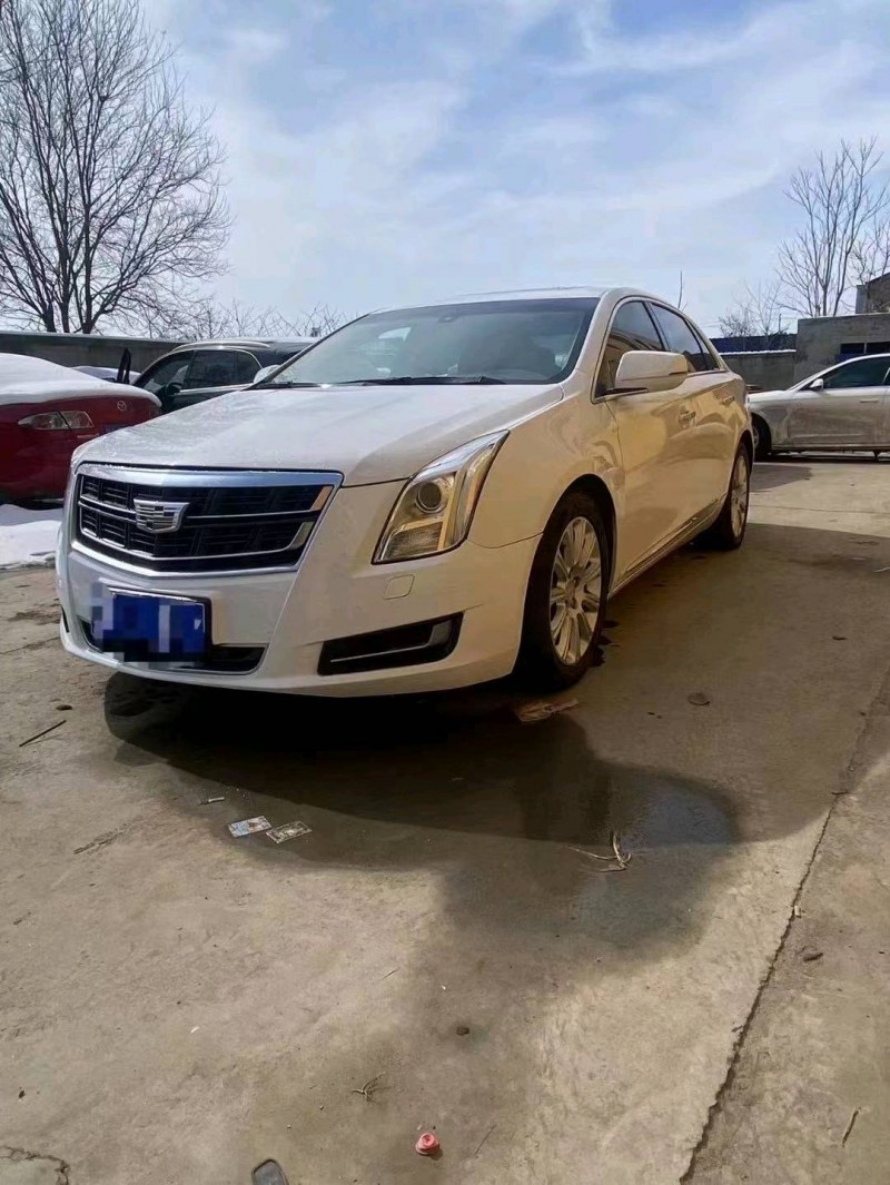 保定17年凯迪拉克XTS3