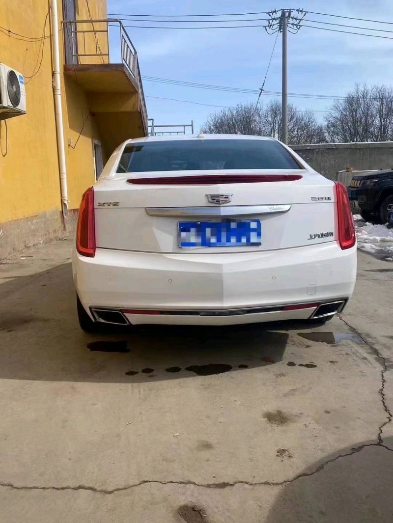 保定17年凯迪拉克XTS8