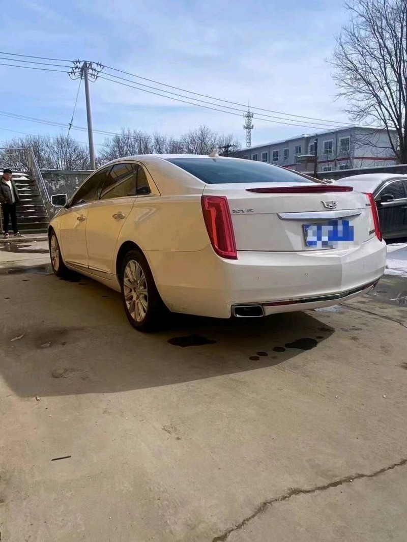 保定15年凯迪拉克XTS4