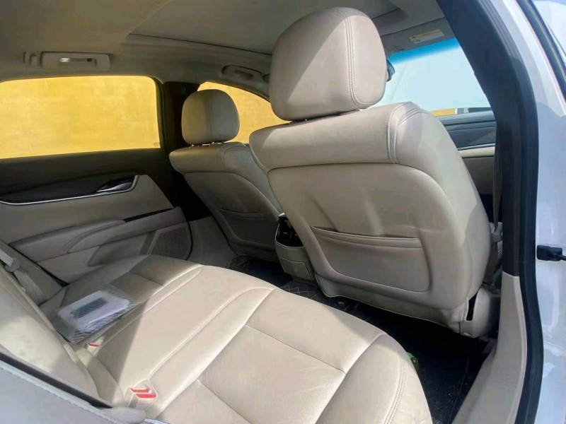 保定15年凯迪拉克XTS6