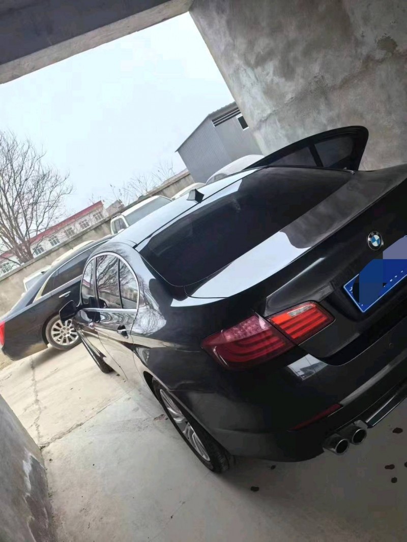 保定12年宝马5系4