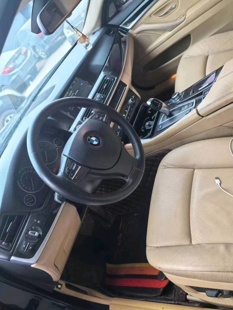 保定12年宝马5系6