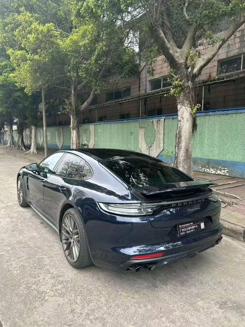 汕头23年保时捷帕拉梅拉7