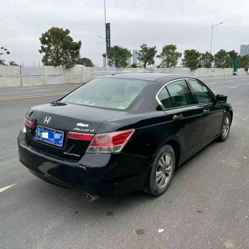 珠海08年本田雅阁4