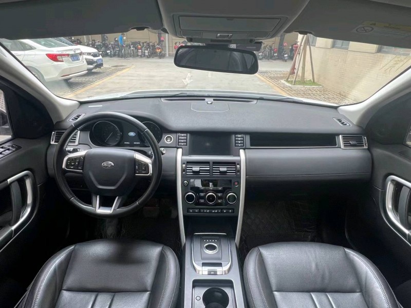 深圳18年路虎发现神行6