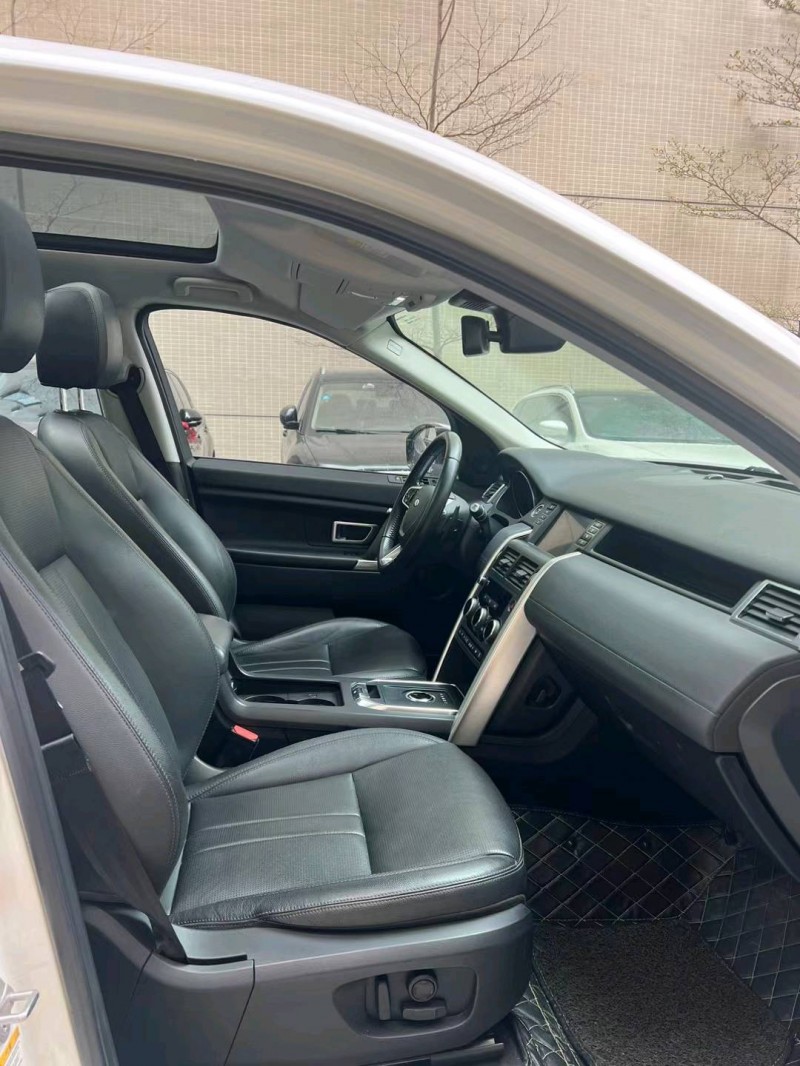 深圳18年路虎发现神行8