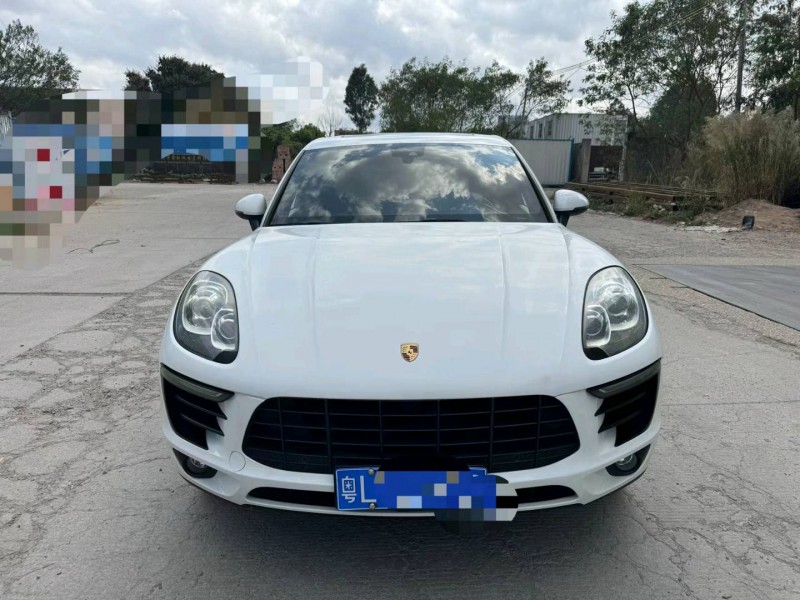珠海16年保时捷Macan1