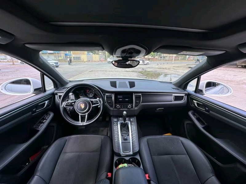 珠海16年保时捷Macan3