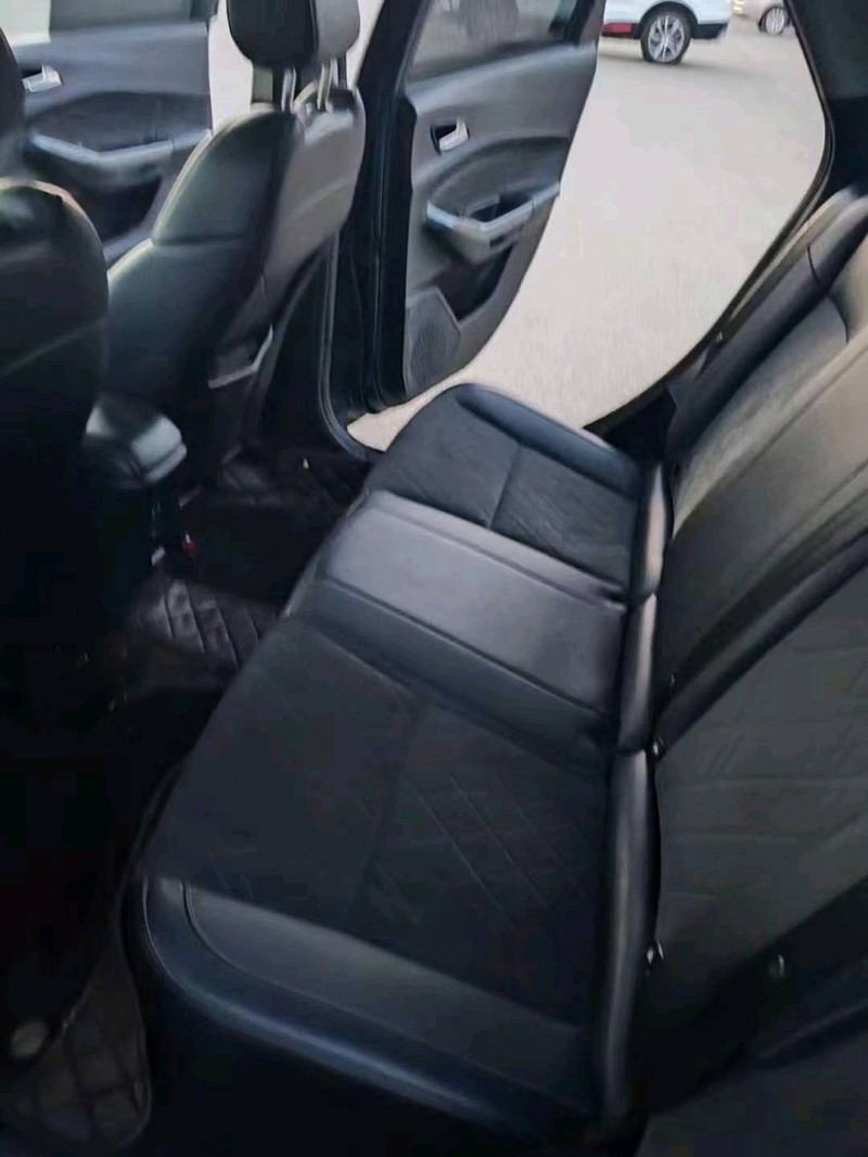 淄博20年福特福睿斯5