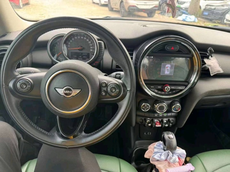廣州17年MINICOUPE7