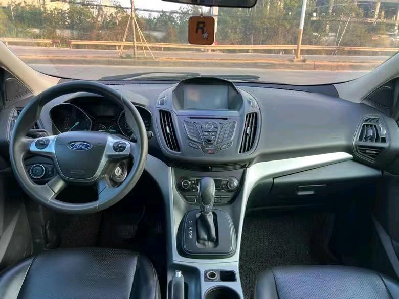 汕头16年福特翼虎7