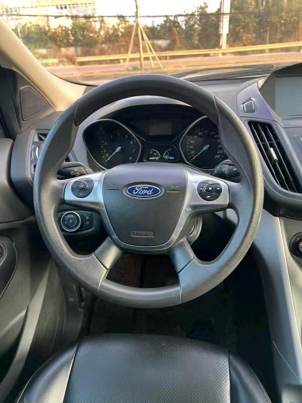 汕头16年福特翼虎9