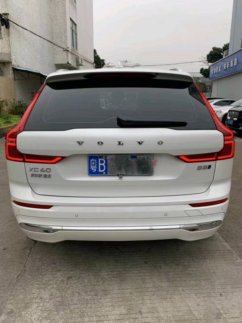 中山21年沃尔沃XC609