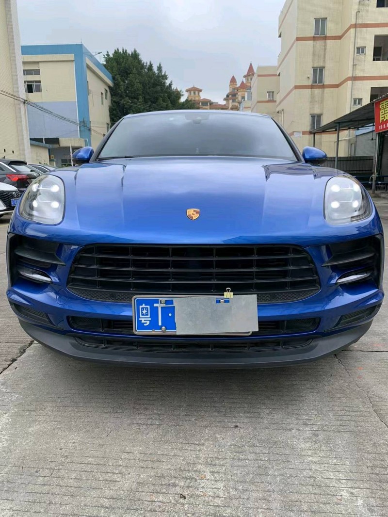 中山21年保时捷Macan1