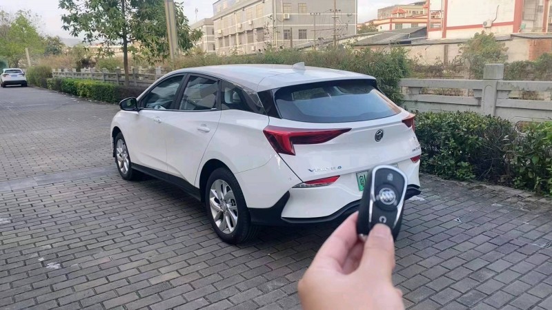 广州24年别克微蓝7