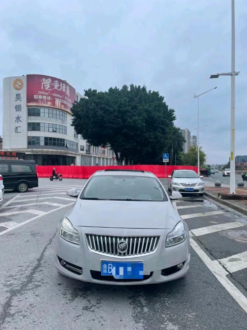 广州09年别克君威1