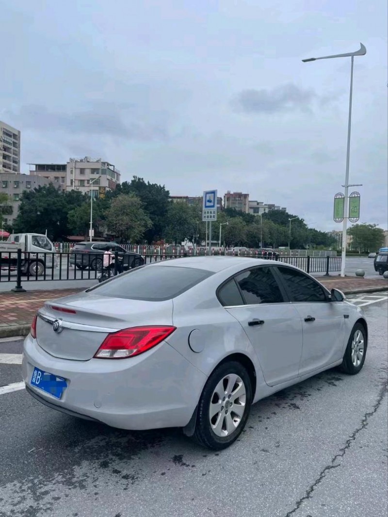 广州09年别克君威9