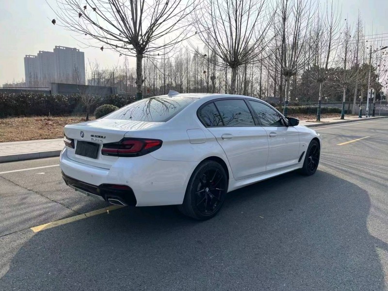 徐州21年宝马5系8