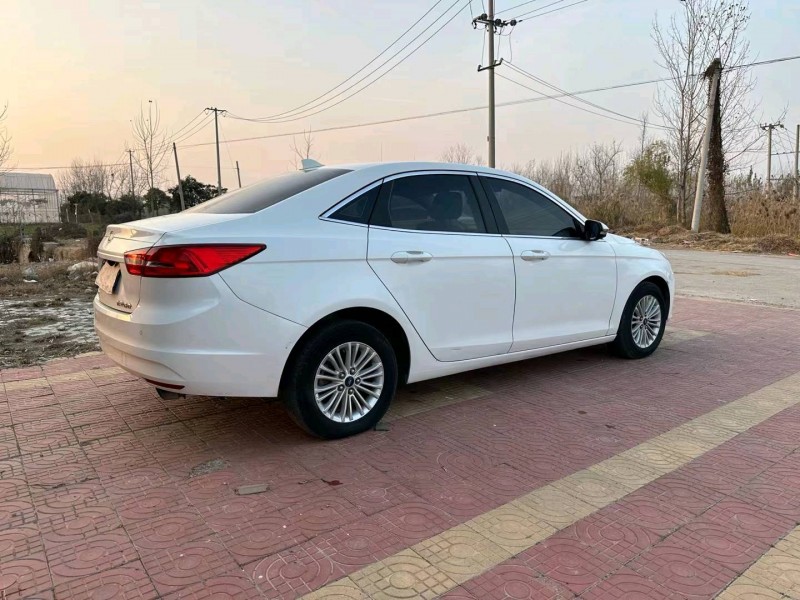 徐州16年福特福睿斯7