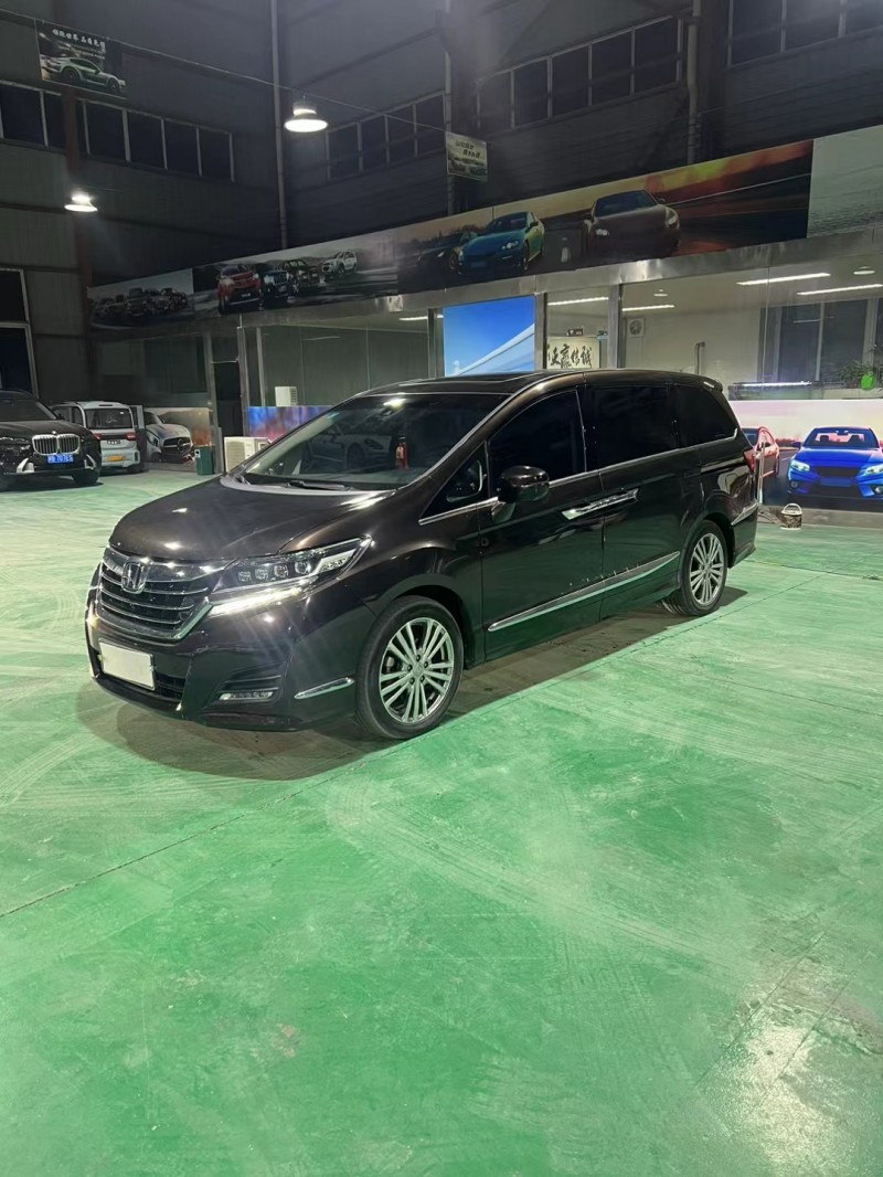 宿迁18年本田艾力绅2