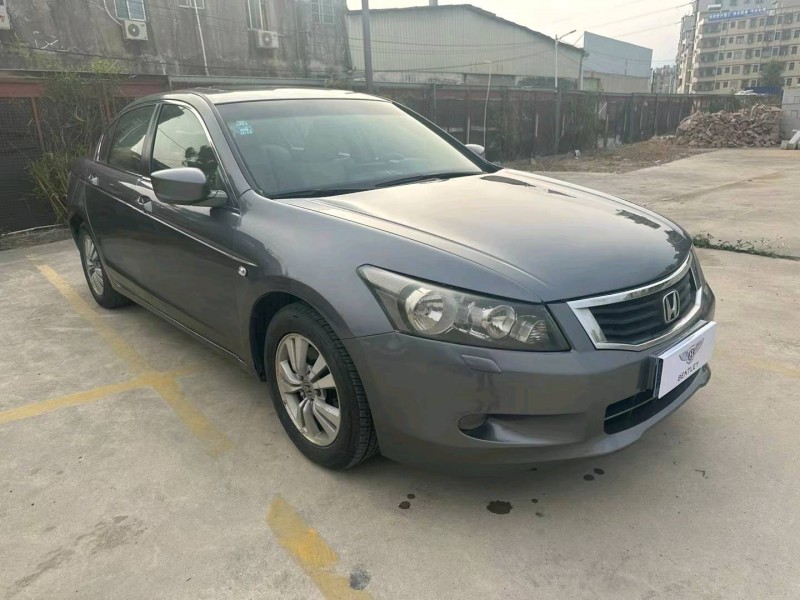 广州10年本田雅阁2