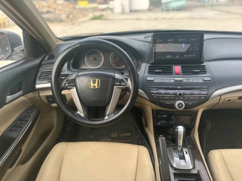 广州10年本田雅阁9