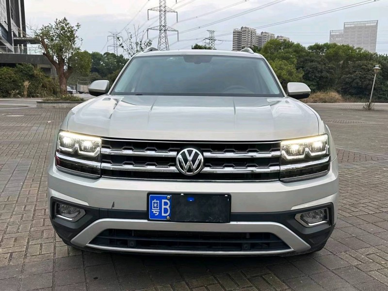 广州18年大众途昂1