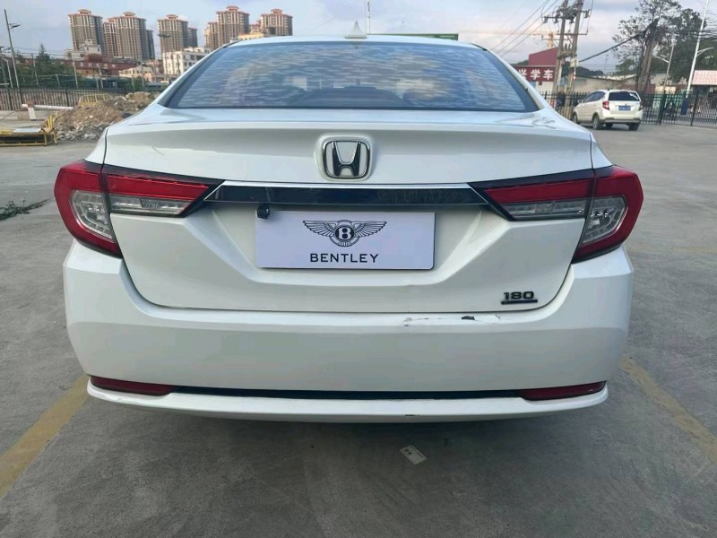 广州19年本田凌派5