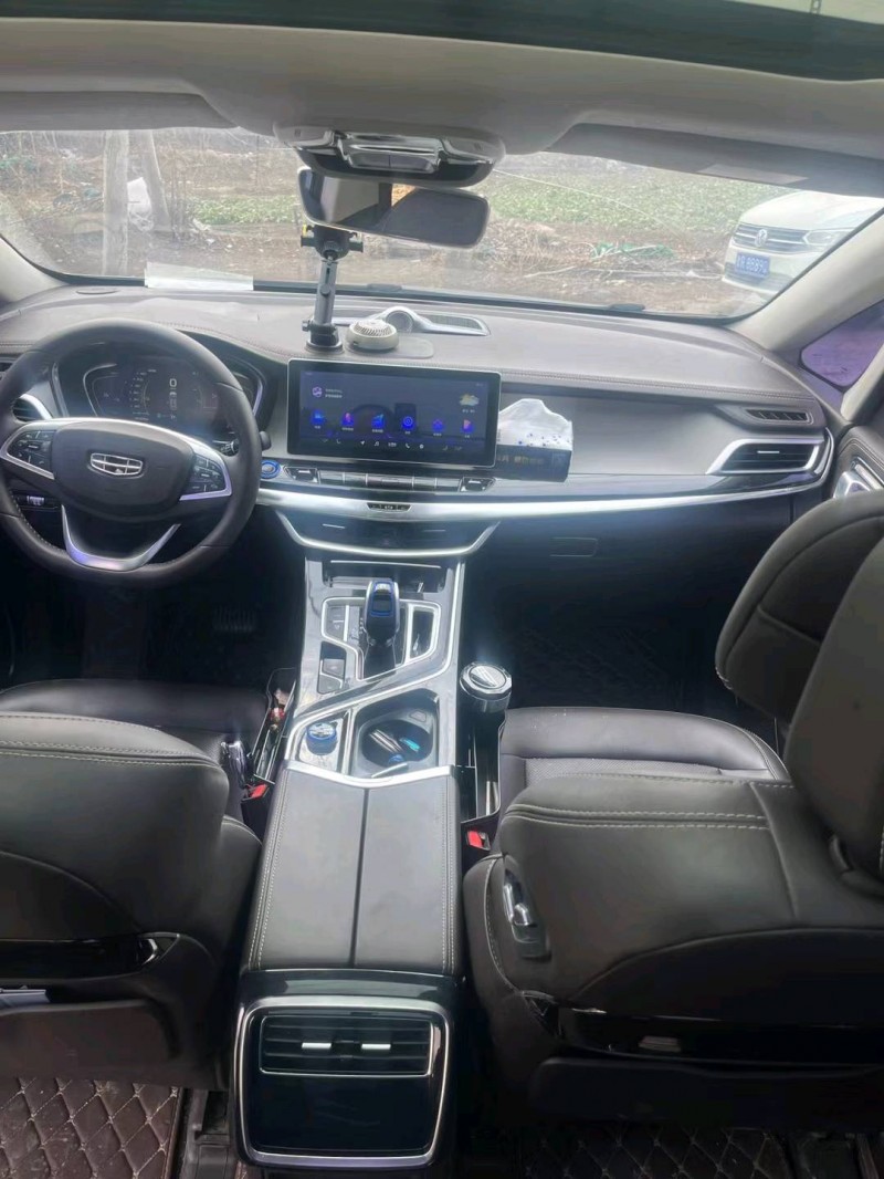 郑州20年吉利嘉际4