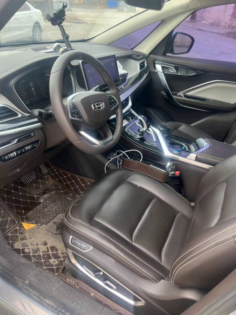 郑州20年吉利嘉际6