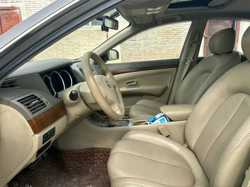 郑州11年日产轩逸7