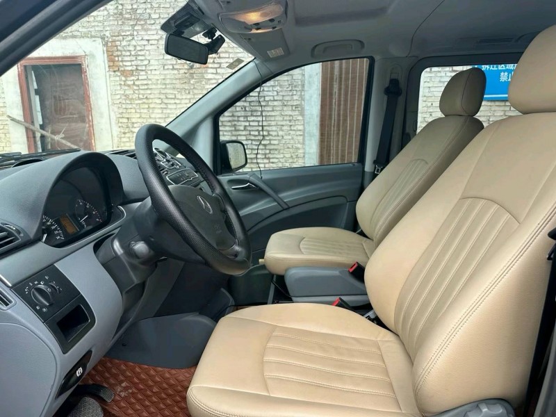 郑州15年奔驰威霆7