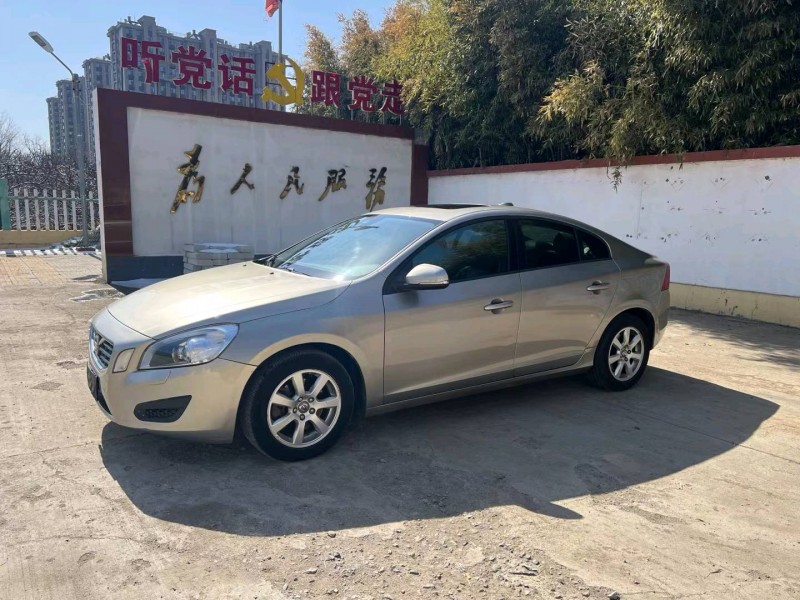 东营11年沃尔沃S60L3