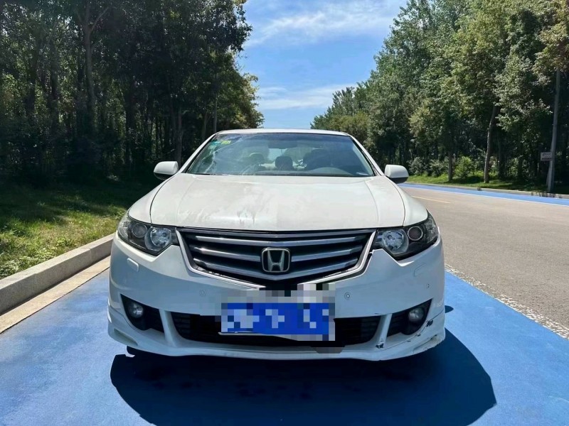 济南10年本田思铂睿1