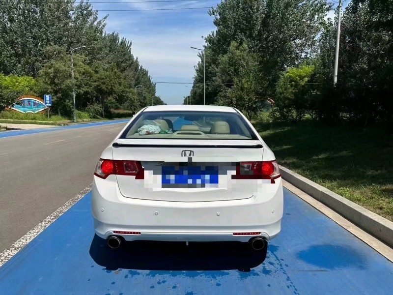 济南10年本田思铂睿9